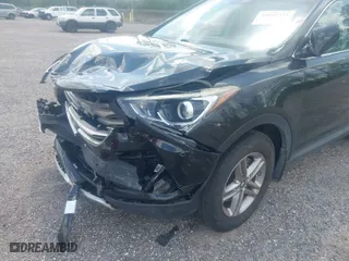 2017 Hyundai Santa Fe Sport 2.4L with VIN 5NMZU3LB5HH036692, listed as a IAAI auction lot 39840321 with 113,752 mi miles. Bid and sale history available at carsss.com. Image 14.