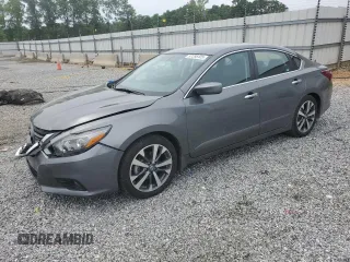 2017 Nissan Altima SR z VIN 1N4AL3AP7HC136120, wystawiony jako Copart lot #57295125 z przebiegiem 84 300 mil mil oraz Szkoda całkowita • Salvage title. Historia ofert i sprzedaży dostępna na DreamBid. Obrazek 1.