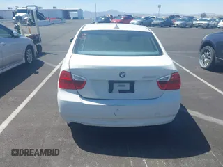 2006 BMW 3 Series 325i с VIN WBAVB13546KX50170, выставлен на аукционе IAAI как лот 42343452 с пробегом 118 453 миль миль и . История ставок и продаж доступна на DreamBid. Изображение 14.