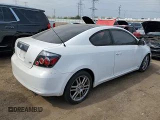 2008 Scion tC Spec z VIN JTKDE167980234431, wystawiony jako Copart lot #54694025 z przebiegiem 130 319 mil mil oraz Szkoda całkowita • Salvage title. Historia ofert i sprzedaży dostępna na DreamBid. Obrazek 3.