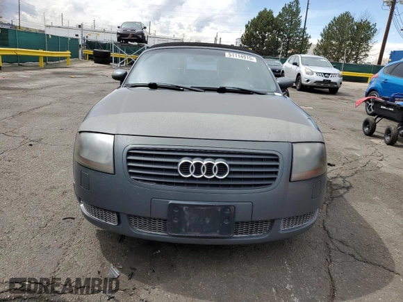 2001 Audi TT z VIN TRUTX28N511012537, wystawiony jako Copart lot #51114915 z przebiegiem 184 528 mil mil oraz Szkoda całkowita • Salvage title. Historia ofert i sprzedaży dostępna na DreamBid. Obrazek 5.