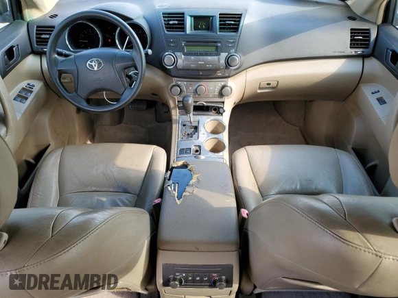 2008 Toyota Highlander with VIN JTEDS41A582021531, listed as a Copart auction lot 62220084 with 256,131 mi miles and Salvage title. Bid and sale history available at DreamBid. Image 8.