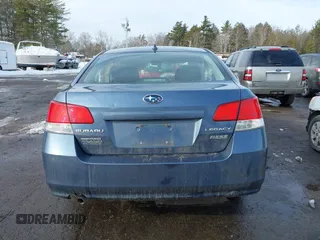 2014 Subaru Legacy Premium z VIN 4S3BMBC69E3003140, wystawiony jako IAAI lot #41622958 z przebiegiem 132 104 mil mil oraz . Historia ofert i sprzedaży dostępna na DreamBid. Obrazek 17.
