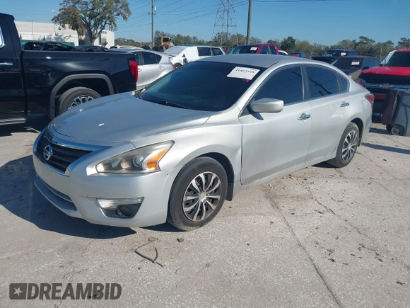 2015 Nissan Altima S with VIN 1N4AL3AP4FN304233, listed as a IAAI auction lot 41463418 with 233,084 mi miles and . Bid and sale history available at carsss.com. Image 20.