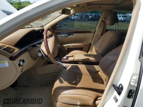 2009 Mercedes-Benz S 550 z VIN WDDNG86X59A273761, wystawiony jako Copart lot #55617765 z przebiegiem 89 902 mil mil oraz Szkoda całkowita • Salvage title. Historia ofert i sprzedaży dostępna na DreamBid. Obrazek 7.