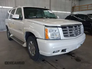 2006 Cadillac Escalade z VIN 1GYEK63N26R124862, wystawiony jako IAAI lot #42073868 z przebiegiem 244 070 mil mil oraz . Historia ofert i sprzedaży dostępna na DreamBid. Obrazek 1.