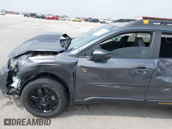 2022 Subaru Outback Wilderness z VIN 4S4BTGUD7N3216208, wystawiony jako IAAI lot #41918716 z przebiegiem 47 690 mil mil oraz . Historia ofert i sprzedaży dostępna na DreamBid. Obrazek 18.