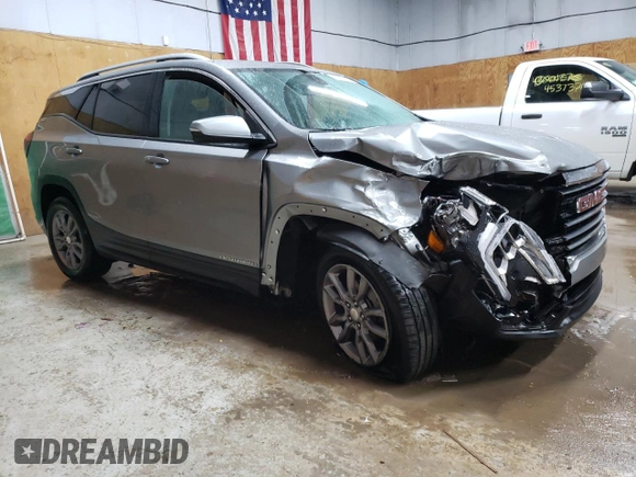 2024 GMC Terrain SLT with VIN 3GKALVEG1RL263925, listed as a Copart auction lot 49842095 with 10,657 mi miles and Salvage title. Bid and sale history available at DreamBid. Image 4.