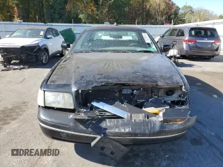 2001 Ford Crown Victoria Police Police Interceptor with VIN 2FAFP71W41X205475, listed as a Copart auction lot 75265194 with 117,633 mi miles and Salvage Title. Bid and sale history available at carsss.com. Image 5.