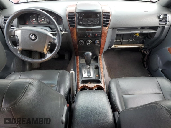2003 Kia Sorento LX z VIN KNDJC733035032416, wystawiony jako Copart lot #52335745 z przebiegiem 167 707 mil mil oraz Czysty tytuł • Clean title. Historia ofert i sprzedaży dostępna na DreamBid. Obrazek 8.