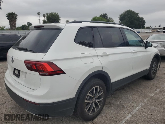 2021 Volkswagen Tiguan S с VIN 3VV1B7AX8MM020259, выставлен на аукционе Copart как лот 55444955 с пробегом 55 052 миль миль и Списание • Salvage title. История ставок и продаж доступна на DreamBid. Изображение 3.