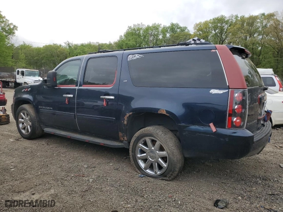 2009 Chevrolet Suburban LT w/1LT with VIN 1GNFK26339R269157, listed as a Copart auction lot 53614035 with 260,295 mi miles and Salvage Title. Bid and sale history available at carsss.com. Image 2.