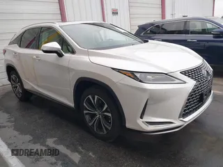 2021 Lexus RX 350 z VIN 2T2HZMAA8MC187745, wystawiony jako IAAI lot #42737512 z przebiegiem 68 797 mil mil oraz . Historia ofert i sprzedaży dostępna na DreamBid. Obrazek 1.