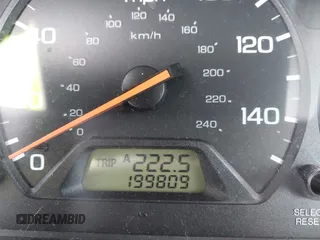 1999 Honda Accord LX z VIN 1HGCG5649XA025825, wystawiony jako IAAI lot #42162173 z przebiegiem 199 809 mil mil oraz . Historia ofert i sprzedaży dostępna na DreamBid. Obrazek 7.