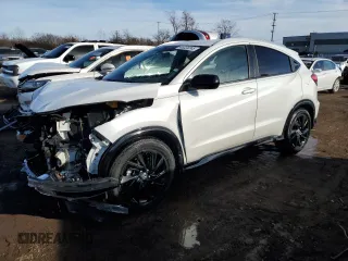 2022 Honda HR-V Sport with VIN 3CZRU6H15NM735454, listed as a Copart auction lot 48323245 with 83,463 mi miles and Salvage Title. Bid and sale history available at carsss.com. Image 1.