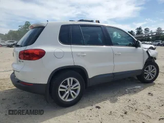 2012 Volkswagen Tiguan SE z VIN WVGAV7AX6CW610234, wystawiony jako Copart lot #57620505 z przebiegiem 71 730 mil mil oraz Czysty tytuł • Clean title. Historia ofert i sprzedaży dostępna na DreamBid. Obrazek 3.