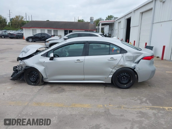 2023 Toyota Corolla LE with VIN 5YFB4MDE8PP008910, listed as a IAAI auction lot 41721804 with 13,197 mi miles. Bid and sale history available at carsss.com. Image 15.