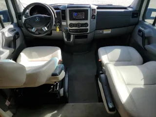 2016 Mercedes-Benz Sprinter Chassis with VIN WDAPF4CC4G9689222, listed as a Copart auction lot 69016194 with 31,685 mi miles and Salvage Title. Bid and sale history available at carsss.com. Image 8.