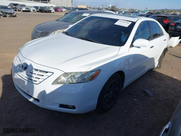 2008 Toyota Camry LE with VIN 4T1BK46K68U567834, listed as a IAAI auction lot 41704766 with 181,304 mi miles. Bid and sale history available at carsss.com. Image 2.