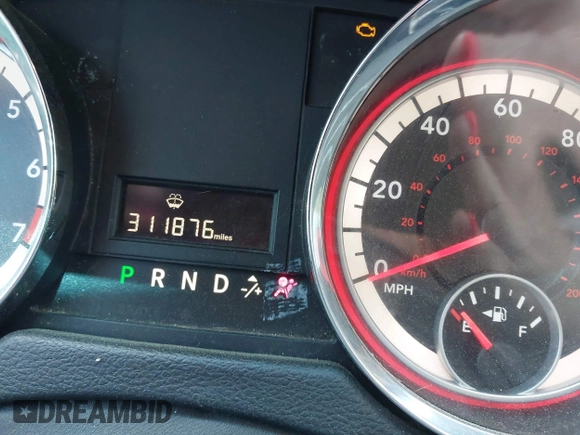 2014 Dodge Grand Caravan SXT with VIN 2C4RDGCG8ER264027, listed as a IAAI auction lot 42018350 with 311,876 mi miles and . Bid and sale history available at DreamBid. Image 7.