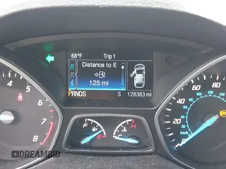 2015 Ford Escape SE with VIN 1FMCU0GX2FUB33893, listed as a IAAI auction lot 41455605 with 128,383 mi miles. Bid and sale history available at carsss.com. Image 15.