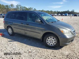 2007 Honda Odyssey LX with VIN 5FNRL38227B126118, listed as a Copart auction lot 88342815 with 186,368 mi miles and Salvage Title. Bid and sale history available at carsss.com. Image 4.