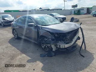 2016 Honda Civic EX-T с VIN 19XFC1F3XGE013624, выставлен на аукционе IAAI как лот 42355952 с пробегом 136 145 миль миль и . История ставок и продаж доступна на DreamBid. Изображение 1.
