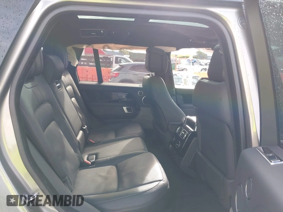2021 Land Rover Range Rover P525 Westminster z VIN SALGS2SEXMA432049, wystawiony jako IAAI lot #41969977 z przebiegiem 41 117 mil mil oraz . Historia ofert i sprzedaży dostępna na DreamBid. Obrazek 8.
