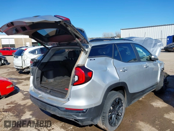2022 GMC Terrain SLE with VIN 3GKALMEV2NL188932, listed as a IAAI auction lot 41731021 with 61,952 mi miles. Bid and sale history available at carsss.com. Image 4.