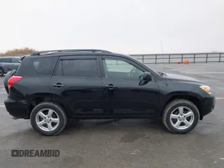2008 Toyota RAV4 with VIN JTMZD33VX86059196, listed as a IAAI auction lot 41697456 with 267,334 mi miles. Bid and sale history available at carsss.com. Image 13.