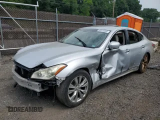 2012 Infiniti M z VIN JN1BY1AP3CM330895, wystawiony jako Copart lot #60816665 z przebiegiem Nie podano mil oraz Szkoda całkowita • Salvage title. Historia ofert i sprzedaży dostępna na DreamBid. Obrazek 1.