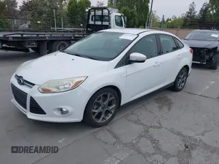 2013 Ford Focus SE with VIN 1FADP3F24DL152798, listed as a IAAI auction lot 42173023 with 133,411 mi miles and . Bid and sale history available at carsss.com. Image 2.