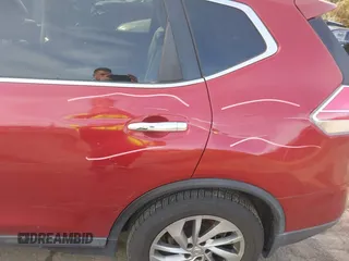 2014 Nissan Rogue SV with VIN 5N1AT2MT2EC851245, listed as a IAAI auction lot 41611370 with 172,157 mi miles. Bid and sale history available at carsss.com. Image 15.