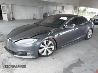 2021 Tesla Model S Long Range Plus with VIN 5YJSA1E28MF421655, listed as a IAAI auction lot 42407234 with 111,443 mi miles and . Bid and sale history available at DreamBid. Image 17.