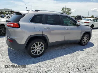 2017 Jeep Cherokee Limited with VIN 1C4PJLDB2HD214694, listed as a Copart auction lot 58912575 with 152,987 mi miles and Clean title. Bid and sale history available at DreamBid. Image 3.