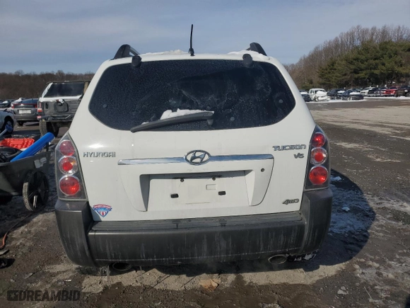 2005 Hyundai Tucson GLS with VIN KM8JN72D75U085199, listed as a Copart auction lot 42625495 with 183,526 mi miles and Salvage Title. Bid and sale history available at carsss.com. Image 6.