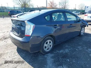 2011 Toyota Prius I with VIN JTDKN3DUXB5298300, listed as a IAAI auction lot 41988147 with 182,138 mi miles. Bid and sale history available at carsss.com. Image 4.