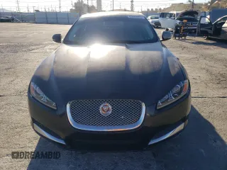 2013 Jaguar XF I4 RWD with VIN SAJWA0ES8DPS96255, listed as a Copart auction lot 42447285 with 0 mi miles and Salvage Title. Bid and sale history available at carsss.com. Image 5.