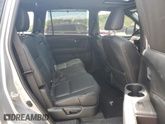 2019 Honda Passport EX-L z VIN 5FNYF8H5XKB019773, wystawiony jako Copart lot #56115105 z przebiegiem 92 885 mil mil oraz Szkoda całkowita • Salvage title. Historia ofert i sprzedaży dostępna na DreamBid. Obrazek 11.