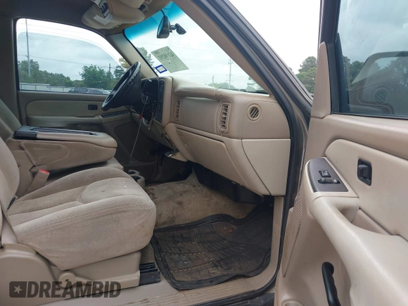 2003 Chevrolet Tahoe LS with VIN 1GNEC13V53R159937, listed as a IAAI auction lot 42138292 with 256,395 mi miles. Bid and sale history available at carsss.com. Image 5.