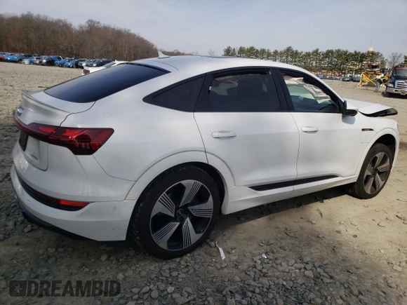 2021 Audi e-tron Sportback Prestige with VIN WA13AAGE4MB029393, listed as a Copart auction lot 46763104 with 34,805 mi miles and Salvage title. Bid and sale history available at DreamBid. Image 3.