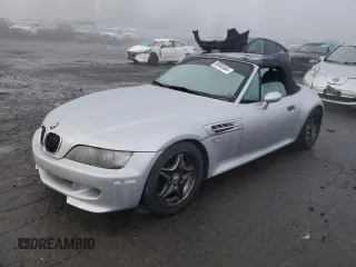 2000 BMW Z3 M 3.2L with VIN WBSCK9348YLC94103, listed as a Copart auction lot 86982404 with 141,821 mi miles and Clean Title. Bid and sale history available at carsss.com. Image 1.