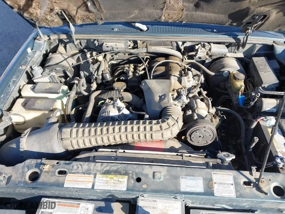 1996 Ford Ranger XLT with VIN 1FTCR14X2TPA35148, listed as a IAAI auction lot 41309294 with 244,549 mi miles. Bid and sale history available at carsss.com. Image 10.