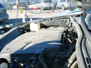 2010 Toyota Tacoma with VIN 3TMLU4EN4AM043431, listed as a IAAI auction lot 43406008 with 519,954 mi miles and . Bid and sale history available at DreamBid. Image 22.