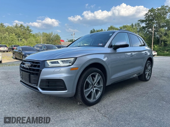 2020 Audi Q5 Premium Plus z VIN WA1BNAFY9L2003365, wystawiony jako IAAI lot #42761355 z przebiegiem 137 371 mil mil oraz . Historia ofert i sprzedaży dostępna na DreamBid. Obrazek 2.