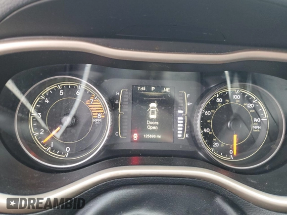 2016 Jeep Cherokee Altitude with VIN 1C4PJLCS4GW247345, listed as a Copart auction lot 49221745 with 125,896 mi miles and Salvage Title. Bid and sale history available at carsss.com. Image 9.