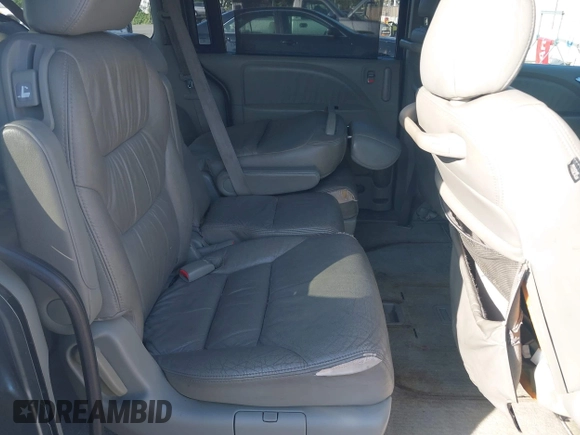 2007 Honda Odyssey EX-L with VIN 5FNRL38727B028976, listed as a IAAI auction lot 42138341 with 169,936 mi miles. Bid and sale history available at carsss.com. Image 8.