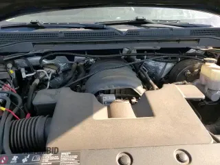 2017 GMC Sierra 1500 SLT z VIN 3GTU2NEC4HG289273, wystawiony jako Copart lot #70202505 z przebiegiem 120 940 mil mil oraz Szkoda całkowita • Salvage title. Historia ofert i sprzedaży dostępna na DreamBid. Obrazek 15.