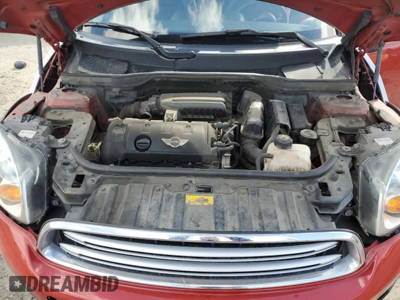2015 MINI Countryman with VIN WMWZB3C58FWR44187, listed as a Copart auction lot 48236575 with 84,791 mi miles and Salvage Title. Bid and sale history available at DreamBid. Image 13.