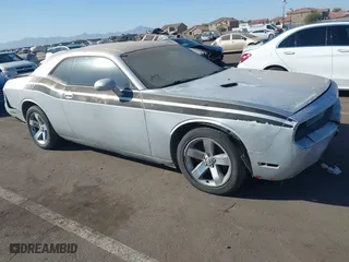 2012 Dodge Challenger SXT with VIN 2C3CDYAG3CH158462, listed as a IAAI auction lot 41370383 with 140,545 mi miles. Bid and sale history available at carsss.com. Image 1.